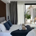Ada 陶尔米纳